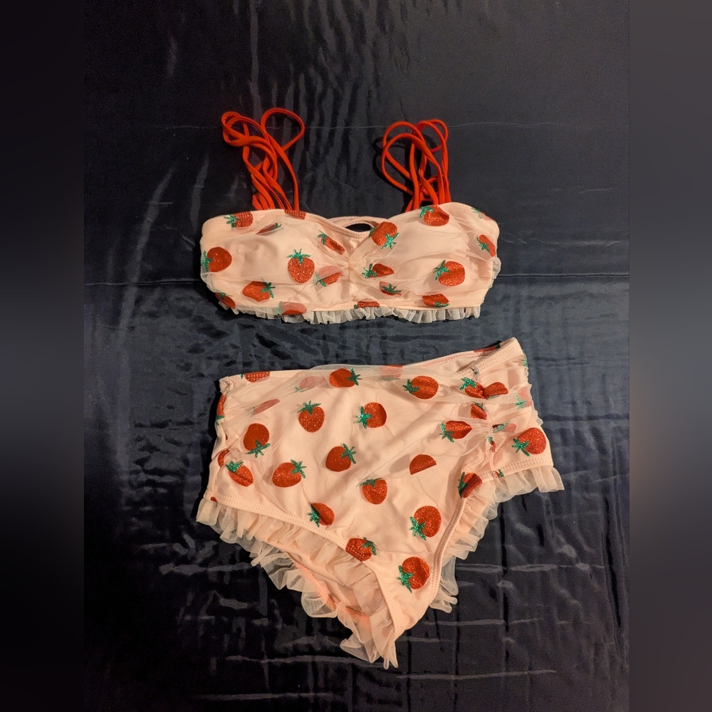 Strawberry Retro Women's Bikini Set